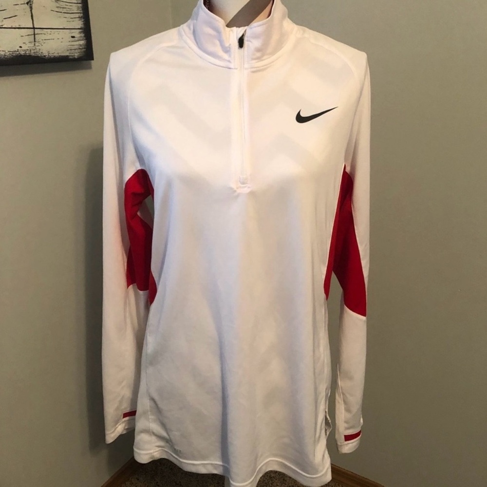 Nike Women's White and Red Long Sleeve Quarter-Zip